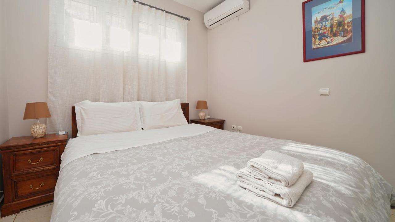 Tzofa'S Apartment แอร์มิโอนี ภายนอก รูปภาพ