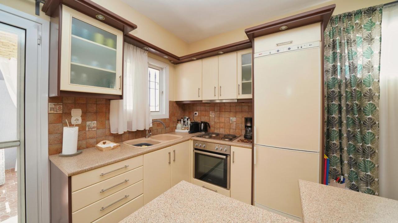 Tzofa'S Apartment แอร์มิโอนี ภายนอก รูปภาพ