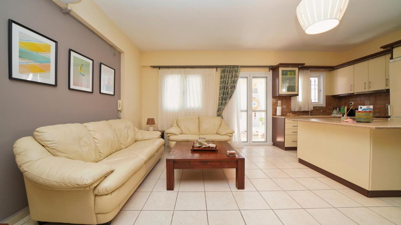 Tzofa'S Apartment แอร์มิโอนี ภายนอก รูปภาพ