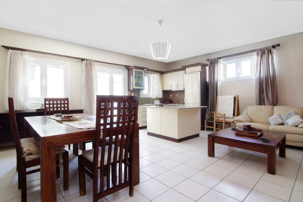 Tzofa'S Apartment แอร์มิโอนี ภายนอก รูปภาพ